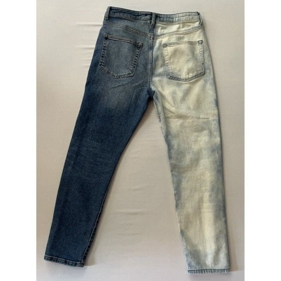 Forever 21 Jeans Two Toned Light wash Denim, Bleach Washed Denim Womens Size 30 - Picture 4 of 8
